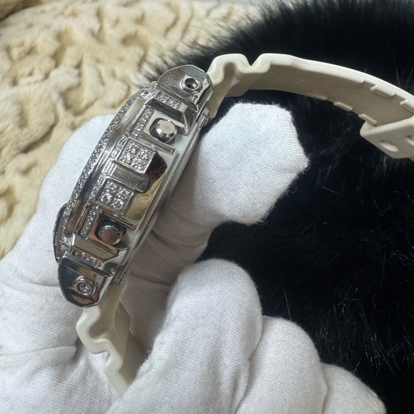 Casio  G-Shock DW-6900WW with CZ casing main image 13
